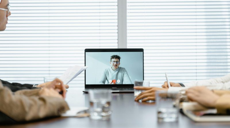 Pexels-mart-production-7643888